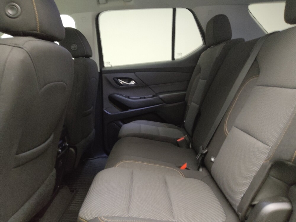 2019 Chevrolet Traverse in Grand Rapids, MI 49508 - 18108667 18