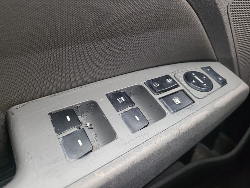 2020 Hyundai Elantra in Eastpointe, MI 48021 - 18108668 27