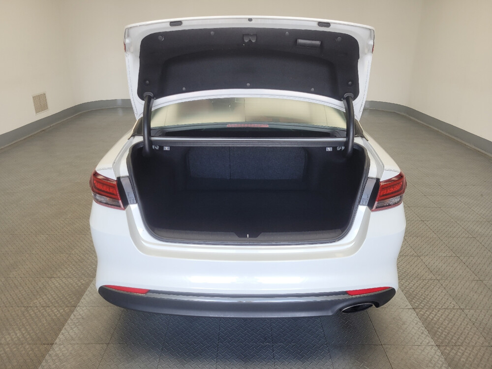 2017 Kia Optima in Columbus, OH 43231 - 18108675 29
