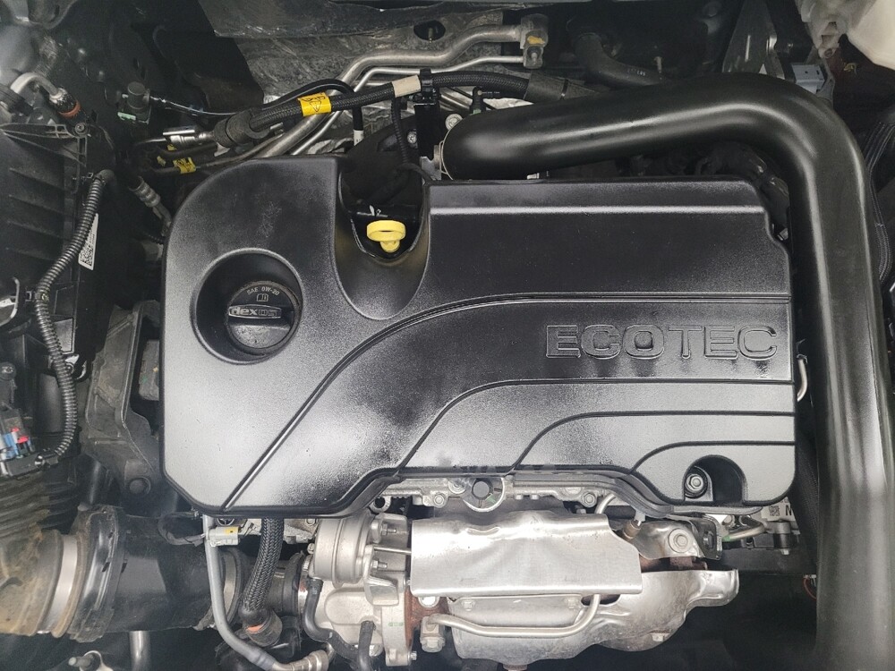 2023 Chevrolet Equinox in Grand Rapids, MI 49508 - 18108678 30