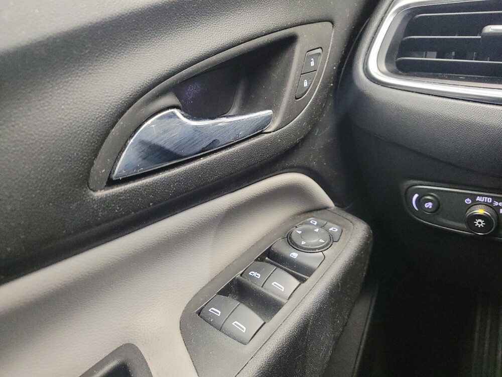 2023 Chevrolet Equinox in Grand Rapids, MI 49508 - 18108678 27