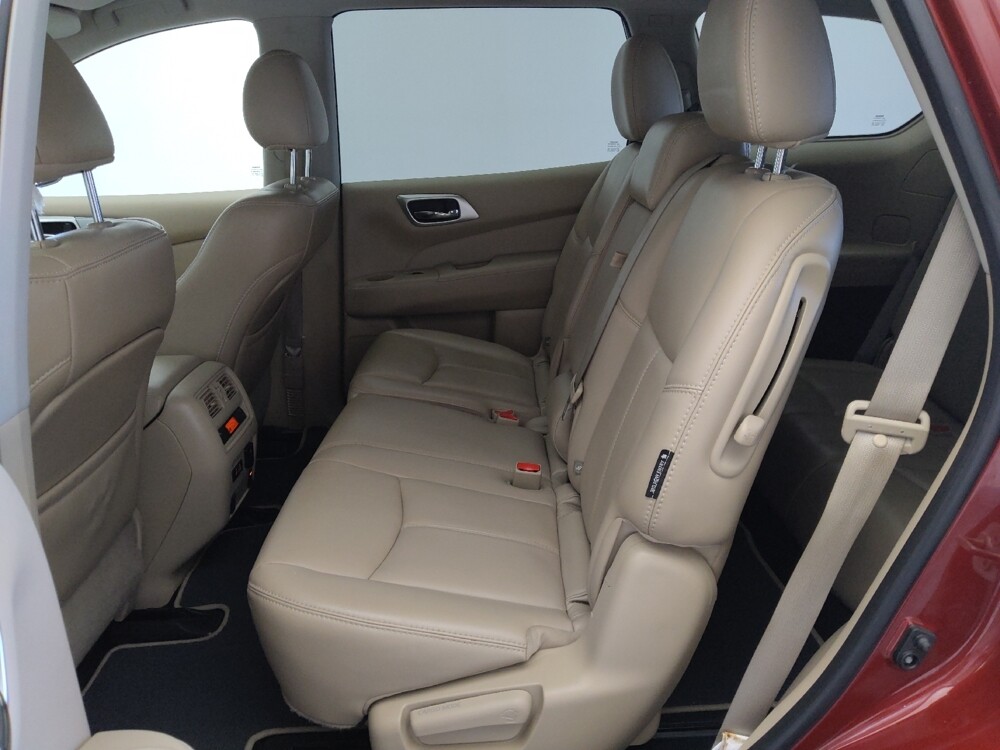 2020 Nissan Pathfinder in St. Louis, MO 63125 - 18108685 18