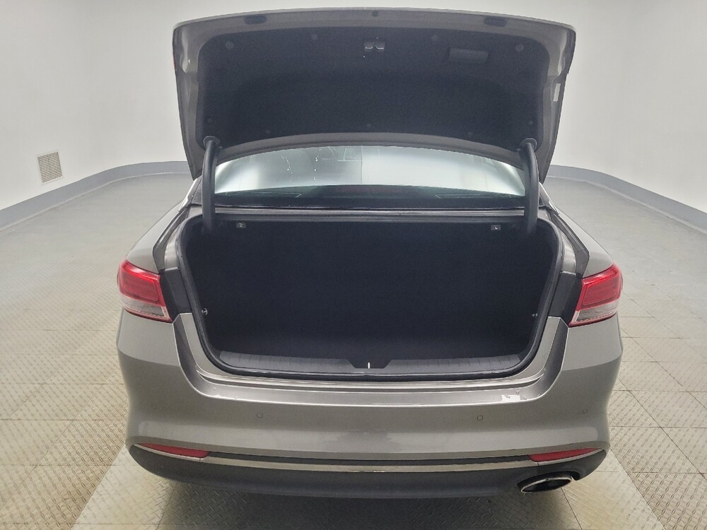 2016 Kia Optima in Highland, IN 46322 - 18108687 29