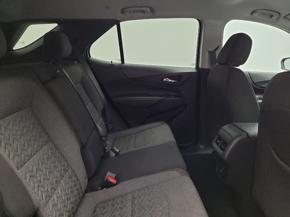 2022 Chevrolet Equinox in Ft Wayne, IN 46805 - 18108688 19