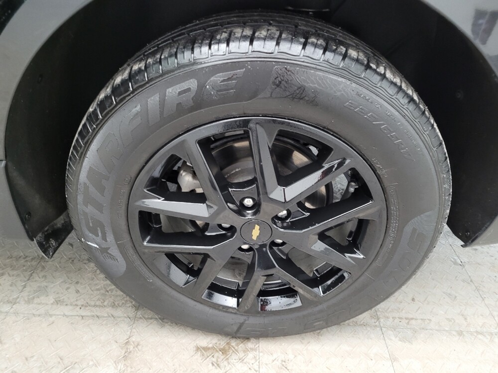 2022 Chevrolet Equinox in Ft Wayne, IN 46805 - 18108688 31