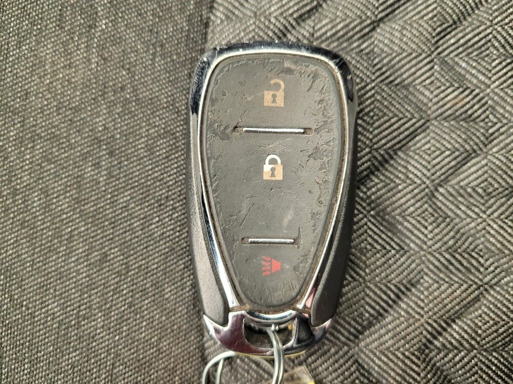 2022 Chevrolet Equinox in Ft Wayne, IN 46805 - 18108688 32