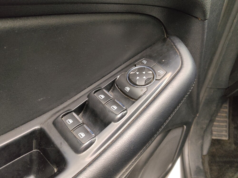 2018 Ford Edge in St. Louis, MO 63136 - 18108689 27