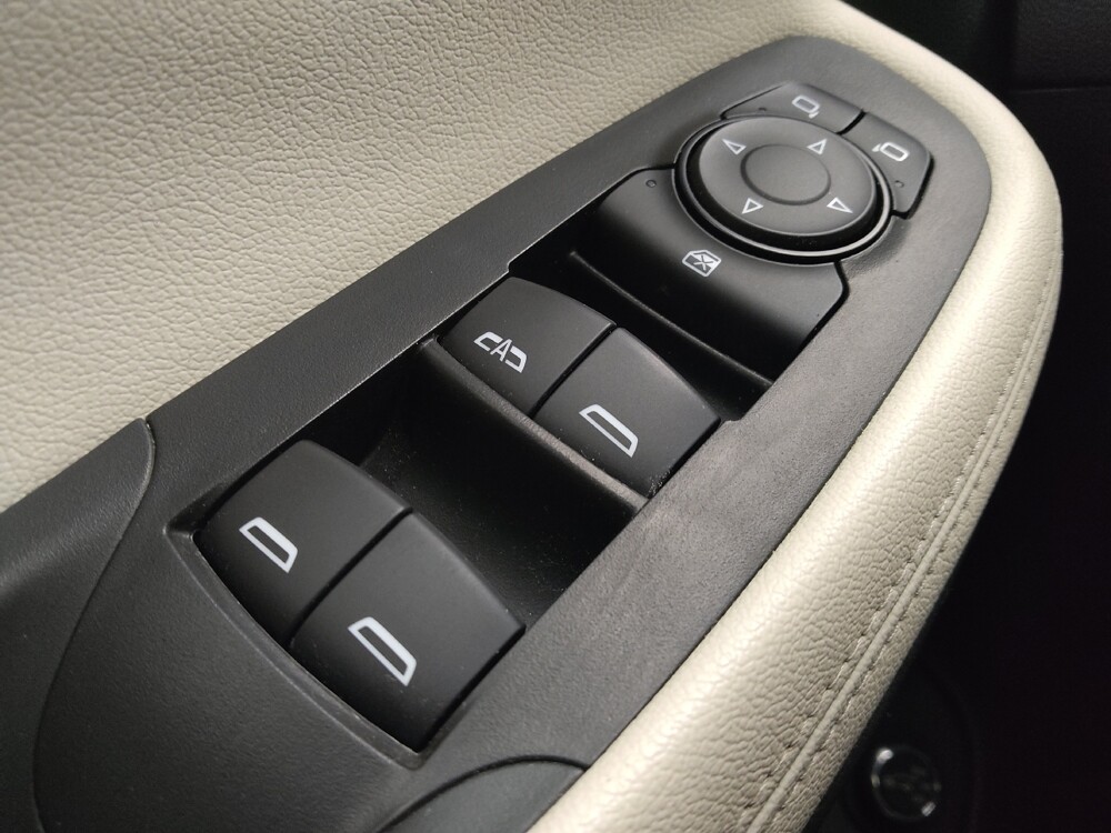 2020 Buick Encore GX in Ft Wayne, IN 46805 - 18108690 27