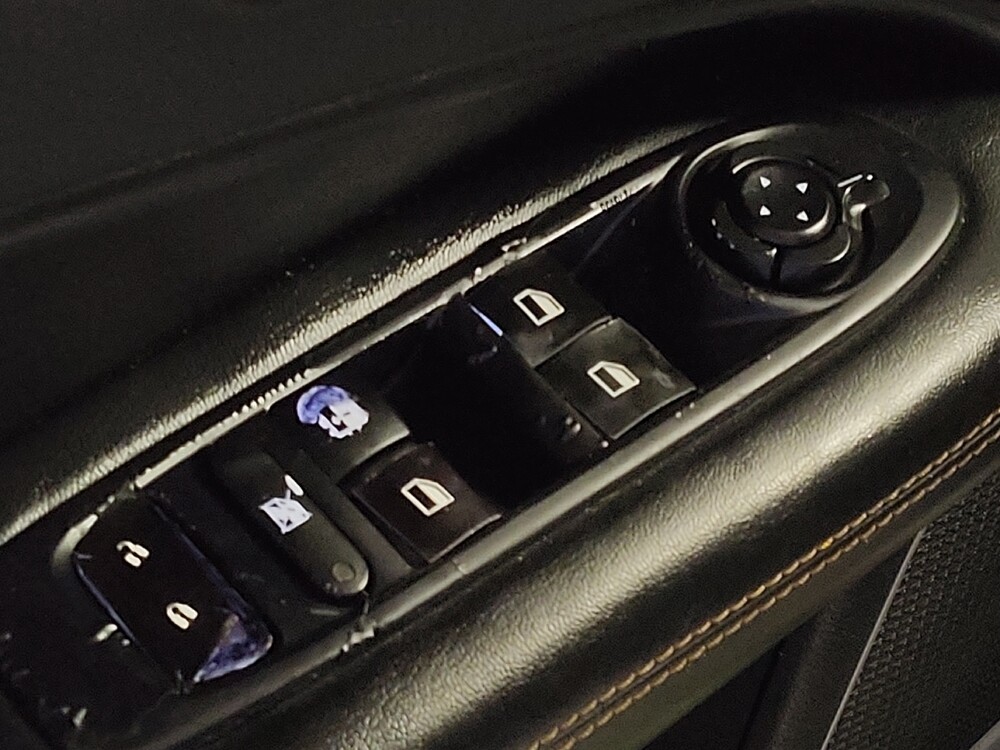 2019 Jeep Compass in Tampa, FL 33612 - 18108704 27