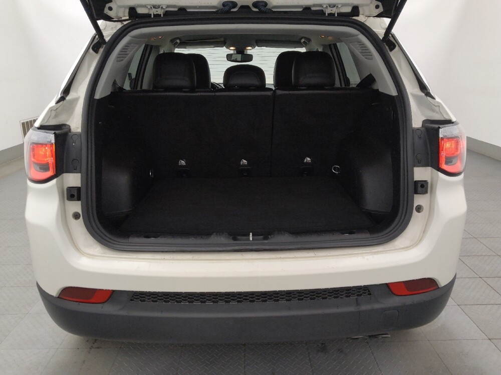 2019 Jeep Compass in Tampa, FL 33612 - 18108704 29