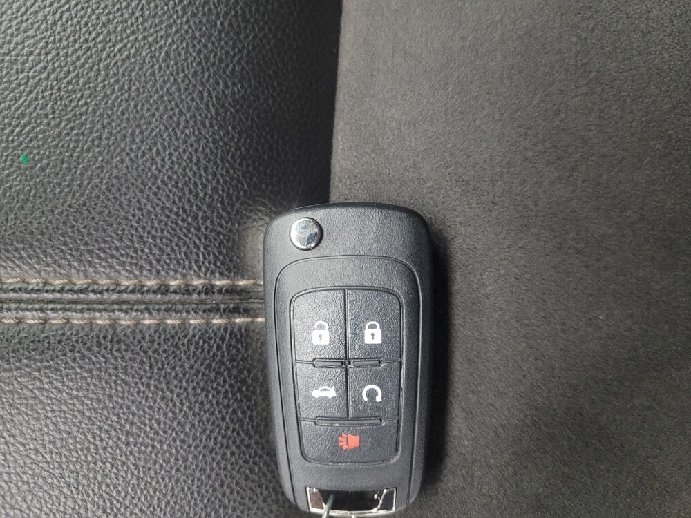 2014 Chevrolet Impala in Indianapolis, IN 46222 - 18108706 32