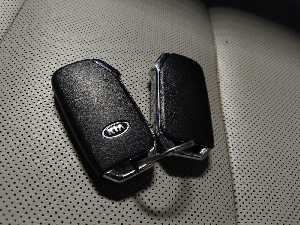 2020 Kia Telluride in Phoenix, AZ 85022 - 18108714 32