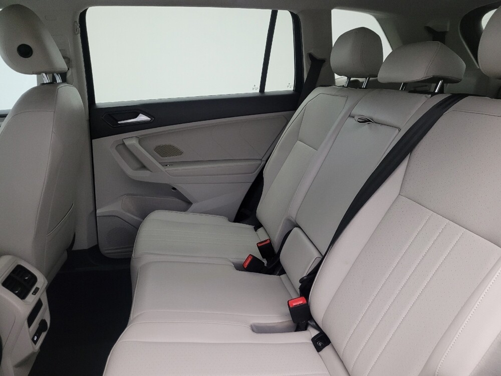 2022 Volkswagen Tiguan in Glendale, AZ 85301 - 18108731 18