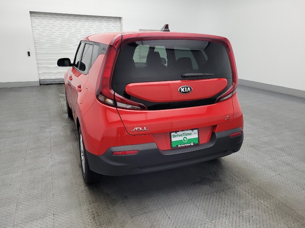 2020 Kia Soul in Savannah, GA 31419 - 18108734 6