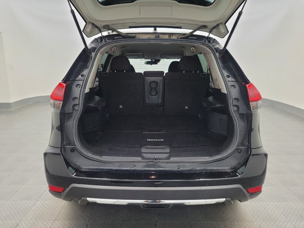 2020 Nissan Rogue in Glendale, AZ 85301 - 18108748 29