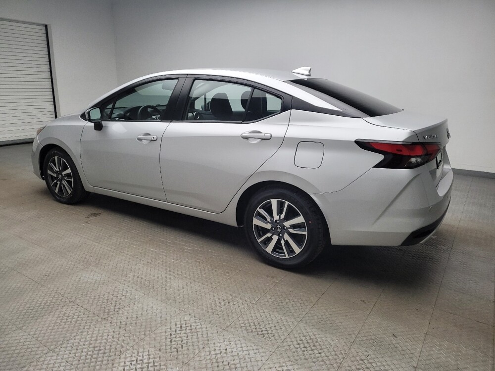 2021 Nissan Versa in Eastpointe, MI 48021 - 18108753 3