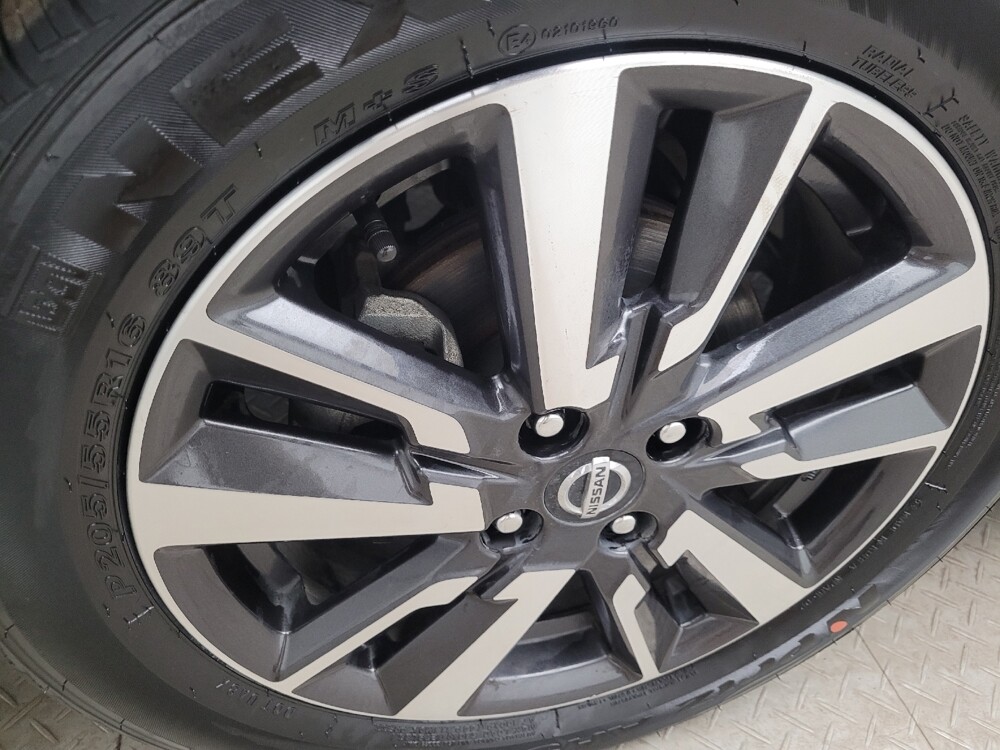 2021 Nissan Versa in Eastpointe, MI 48021 - 18108753 31