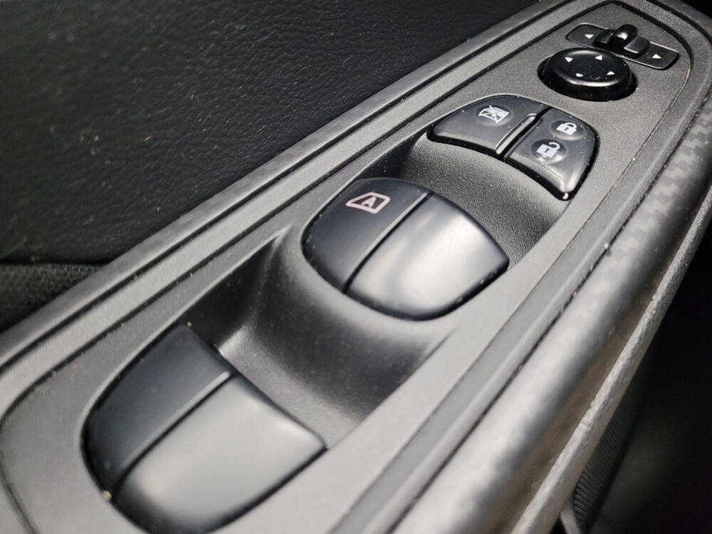 2021 Nissan Versa in Eastpointe, MI 48021 - 18108753 27