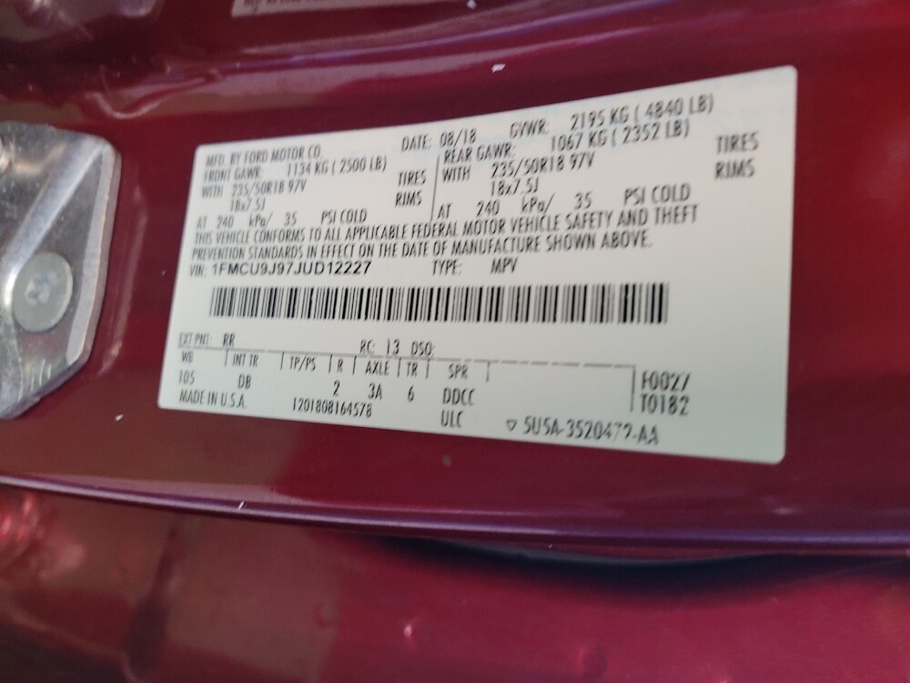 2018 Ford Escape in Lexington, KY 40509 - 18108754 33