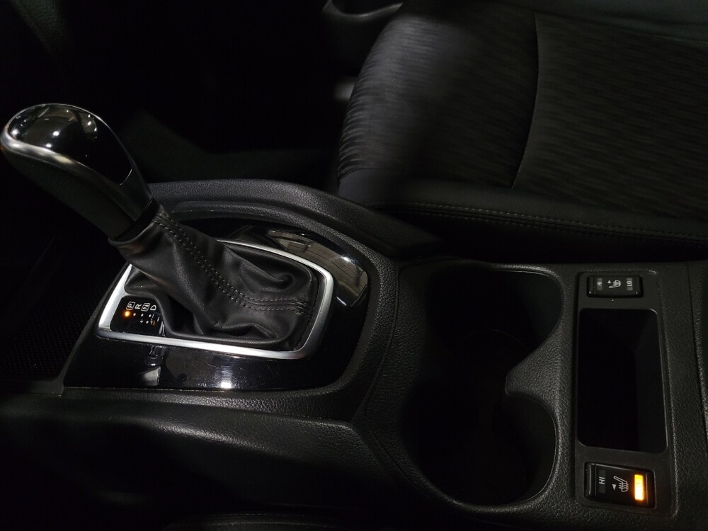 2017 Nissan Rogue in Owings Mills, MD 21117 - 18108762 26