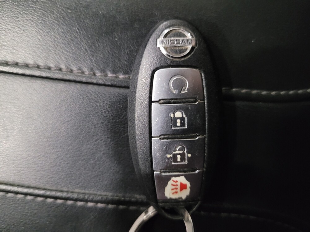 2017 Nissan Rogue in Owings Mills, MD 21117 - 18108762 32