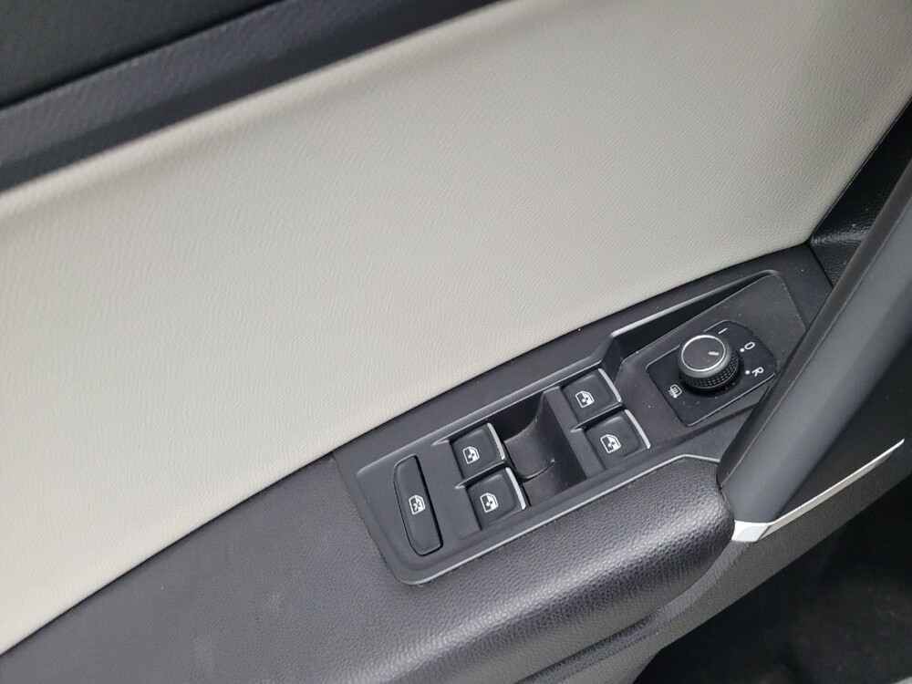 2020 Volkswagen Tiguan in Madison, TN 37115 - 18108768 27