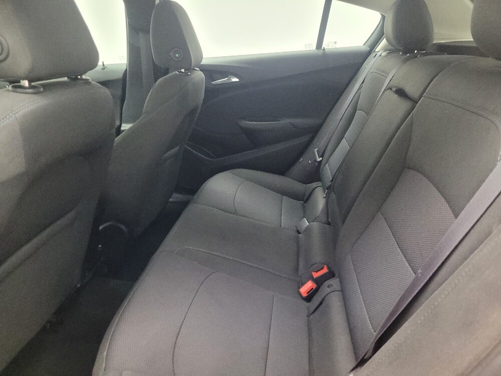 2017 Chevrolet Cruze in Memphis, TN 38115 - 18108770 18