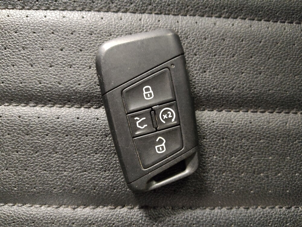 2023 Volkswagen Tiguan in Gastonia, NC 28056 - 18108776 32