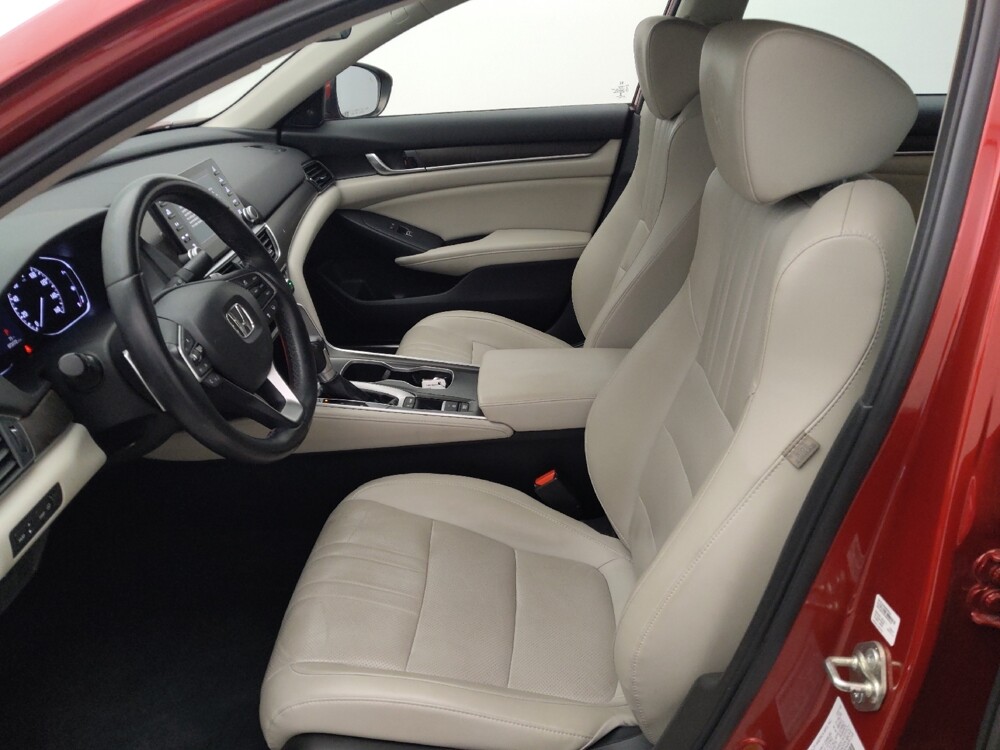 2018 Honda Accord in Houston, TX 77074 - 18108781 17