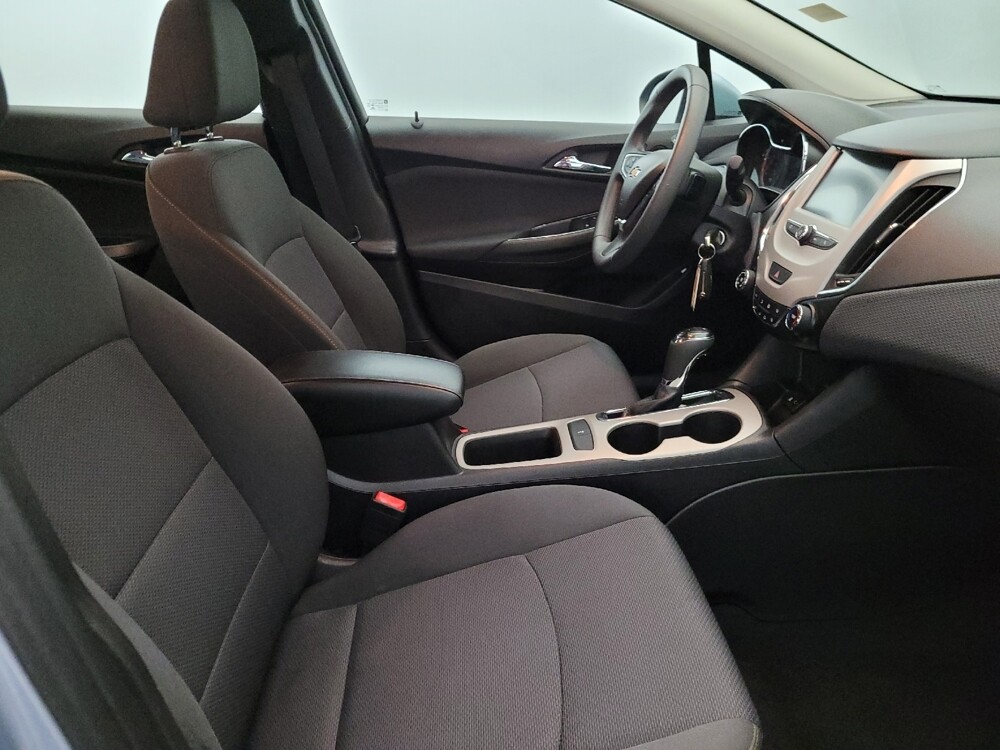 2018 Chevrolet Cruze in Owings Mills, MD 21117 - 18108787 21