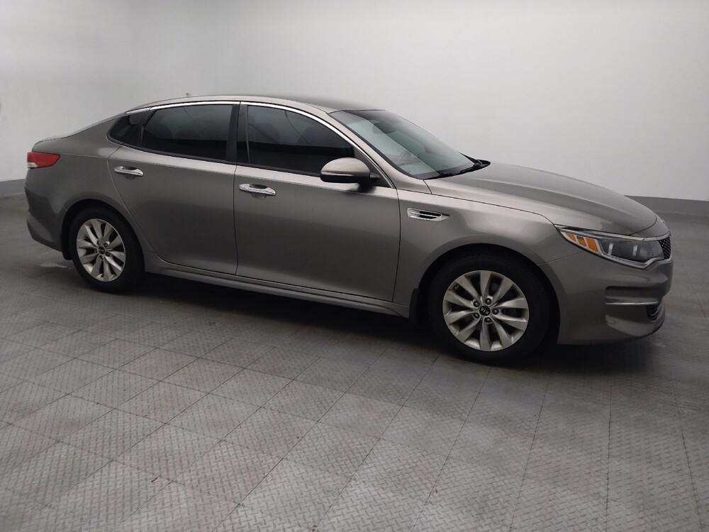 2016 Kia Optima in Gainesville, FL 32609 - 18108788 11
