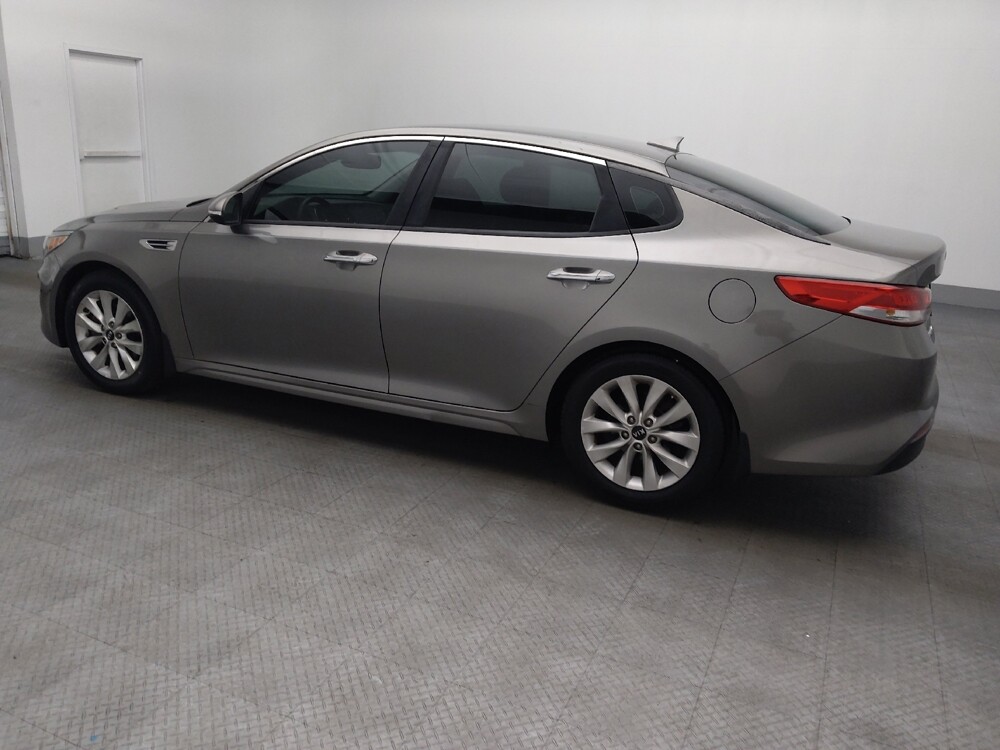 2016 Kia Optima in Gainesville, FL 32609 - 18108788 3
