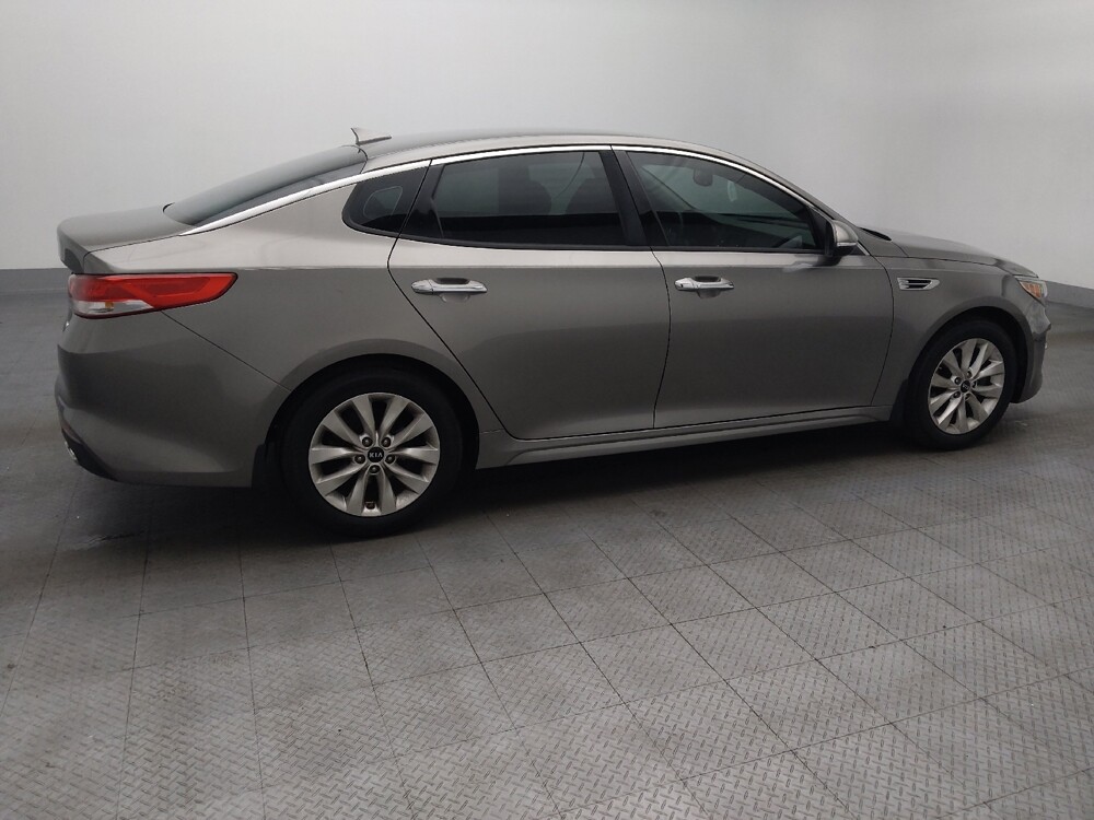 2016 Kia Optima in Gainesville, FL 32609 - 18108788 10