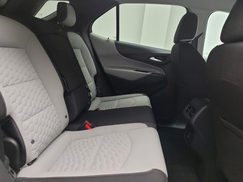 2020 Chevrolet Equinox in Eastpointe, MI 48021 - 18108800 19