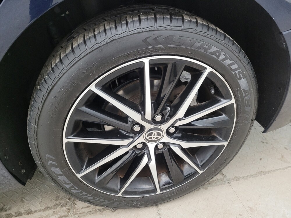 2021 Toyota Camry in Columbus, OH 43231 - 18108814 31