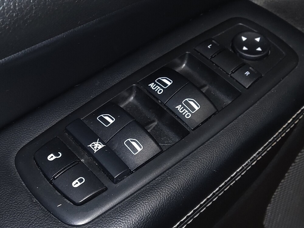 2017 Jeep Grand Cherokee in Mobile, AL 36606 - 18108820 27