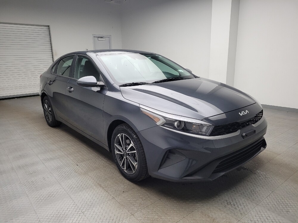 2023 Kia Forte in Eastpointe, MI 48021 - 18108827 13