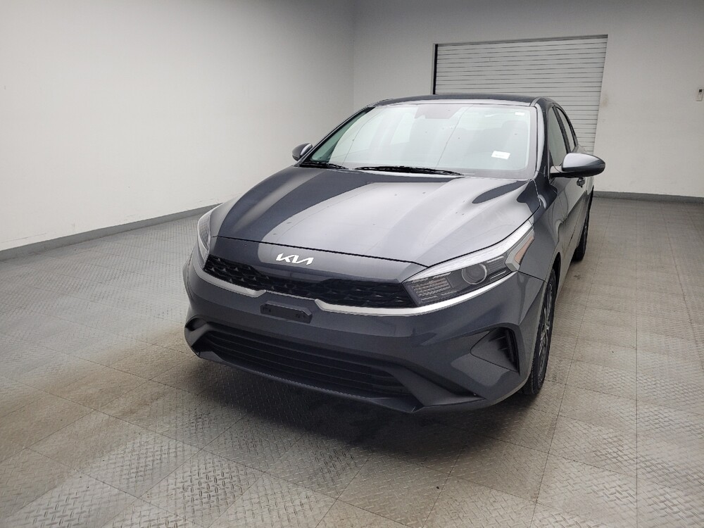 2023 Kia Forte in Eastpointe, MI 48021 - 18108827 15