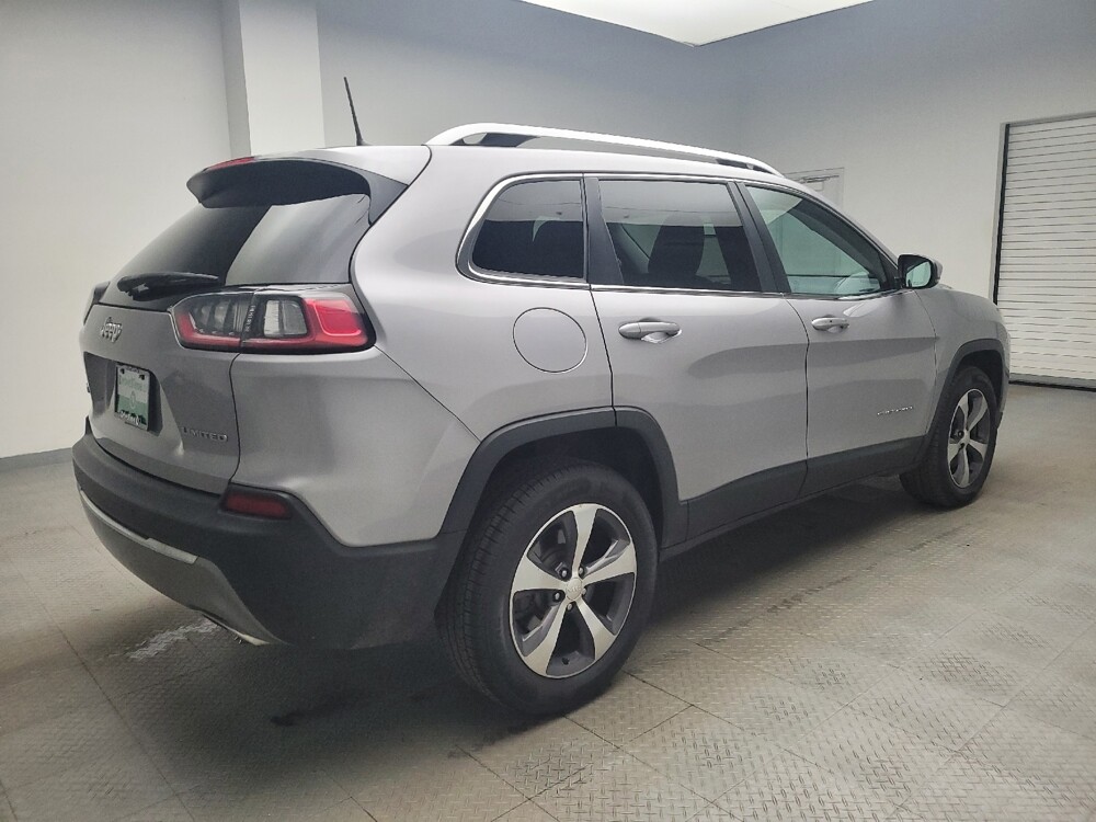 2019 Jeep Cherokee in Eastpointe, MI 48021 - 18108828 10