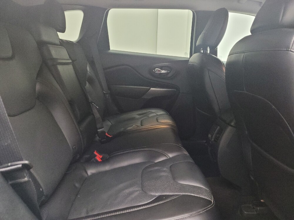 2019 Jeep Cherokee in Eastpointe, MI 48021 - 18108828 19