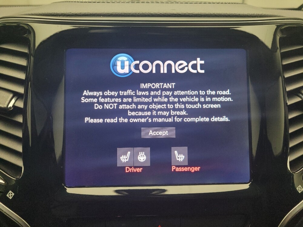 2019 Jeep Cherokee in Eastpointe, MI 48021 - 18108828 25