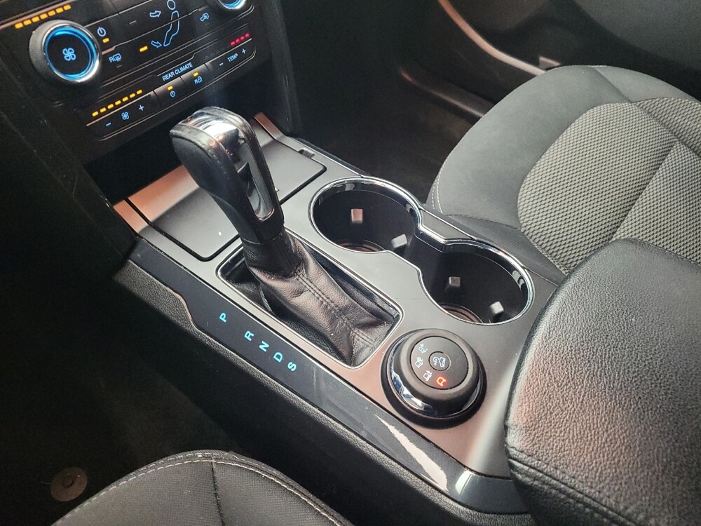 2017 Ford Explorer in Grand Rapids, MI 49508 - 18108829 26