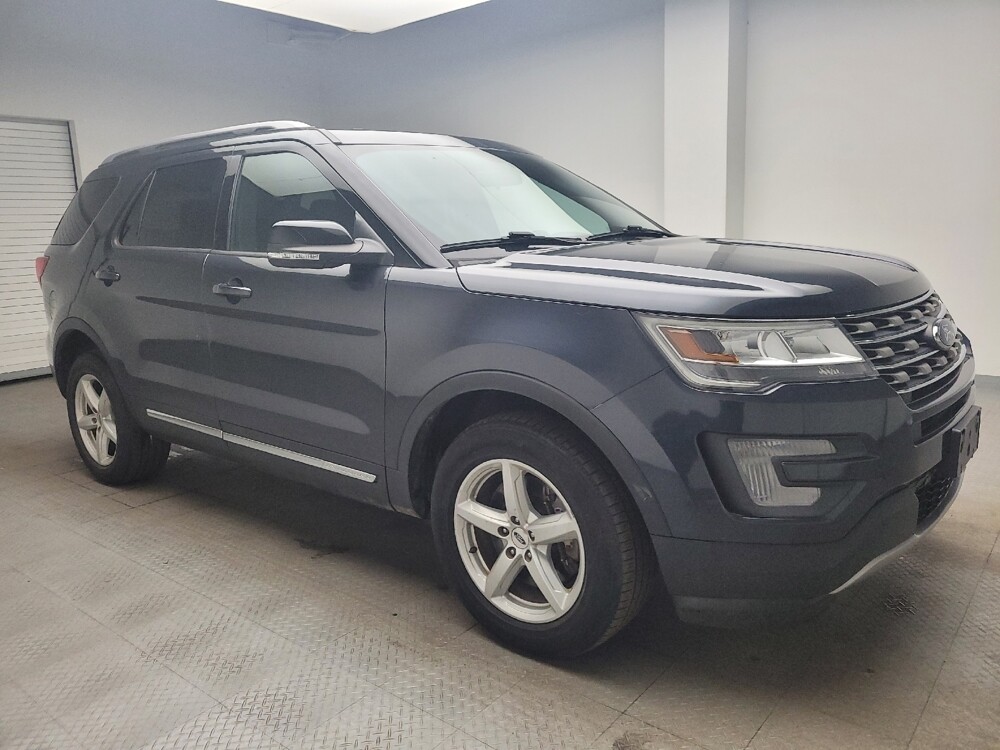 2017 Ford Explorer in Grand Rapids, MI 49508 - 18108829 11