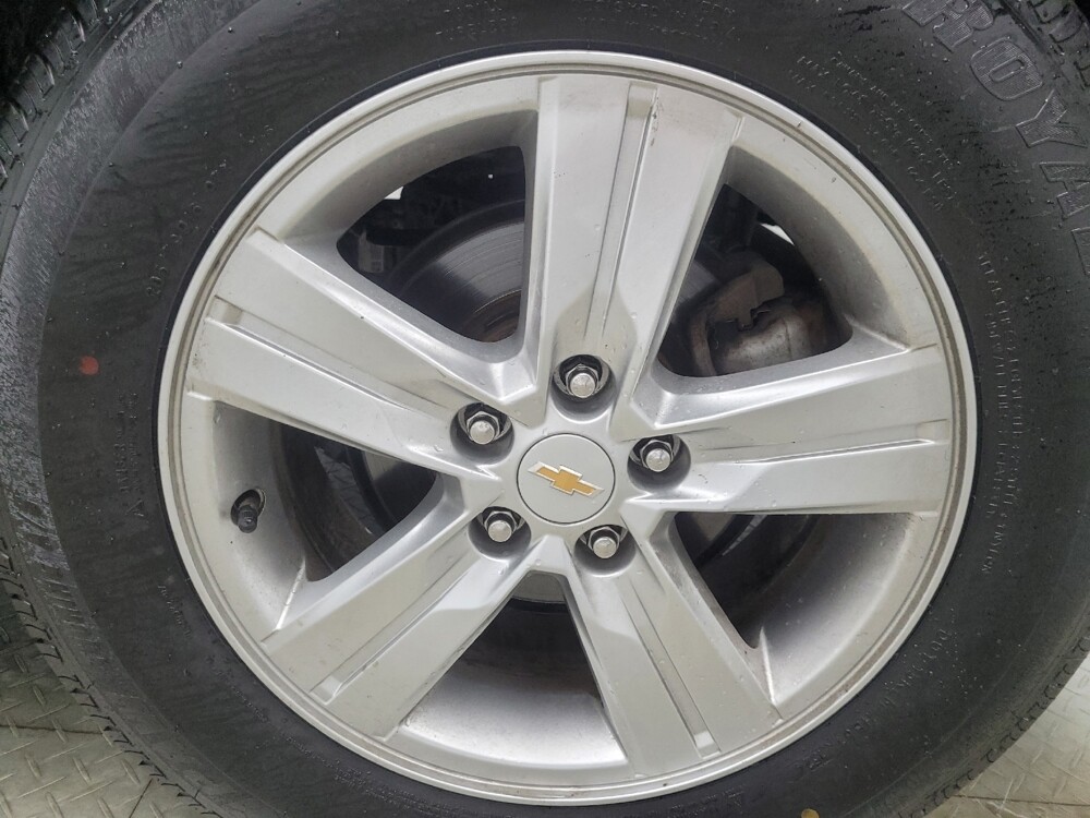 2020 Chevrolet Trax in Indianapolis, IN 46219 - 18108850 31