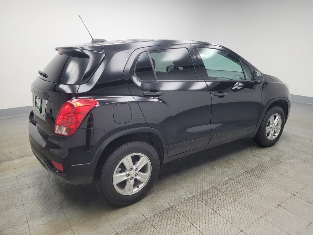 2020 Chevrolet Trax in Indianapolis, IN 46219 - 18108850 10