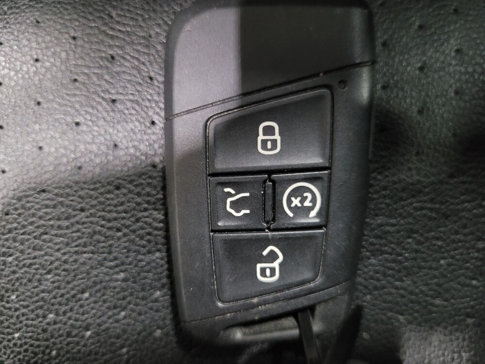 2022 Volkswagen Tiguan in New Castle, DE 19720 - 18108854 32