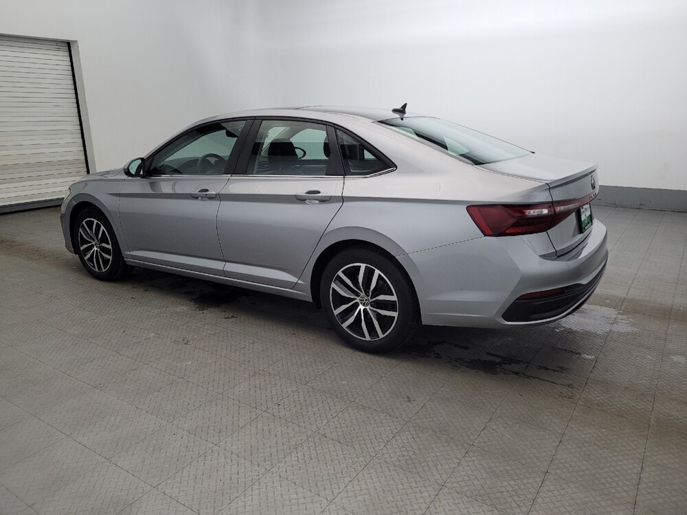 2025 Volkswagen Jetta in New Castle, DE 19720 - 18108858 3