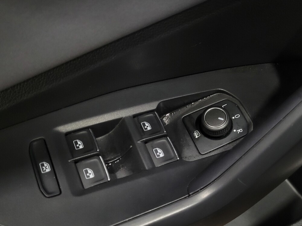 2025 Volkswagen Jetta in New Castle, DE 19720 - 18108858 27