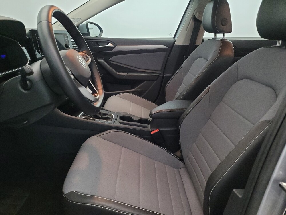 2025 Volkswagen Jetta in New Castle, DE 19720 - 18108858 17