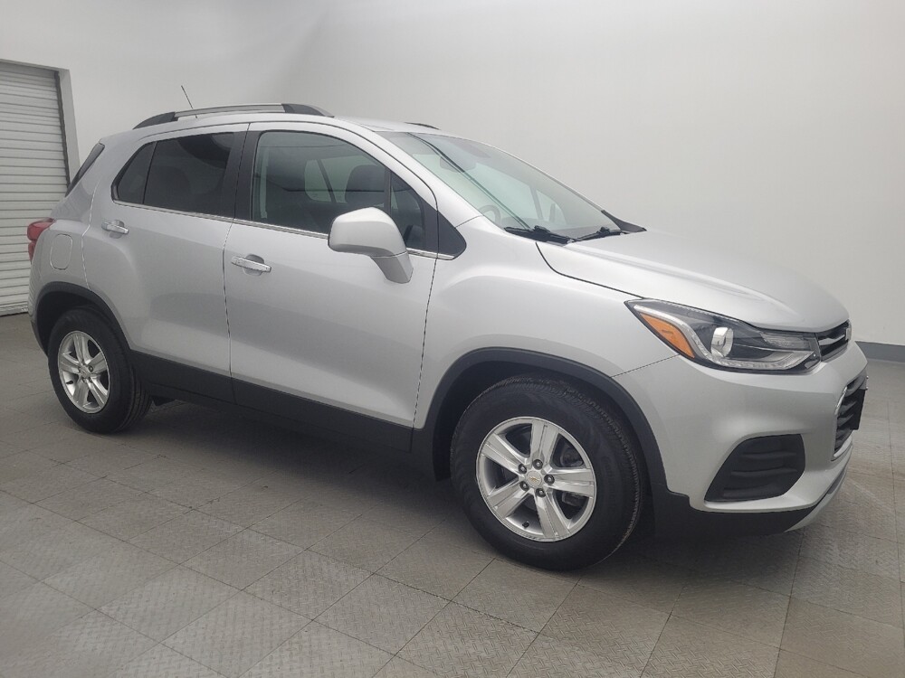 2019 Chevrolet Trax in Houston, TX 77074 - 18108859 11